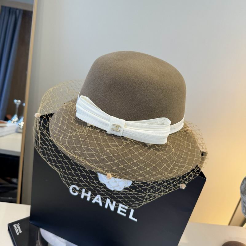 Chanel top hat 020305
